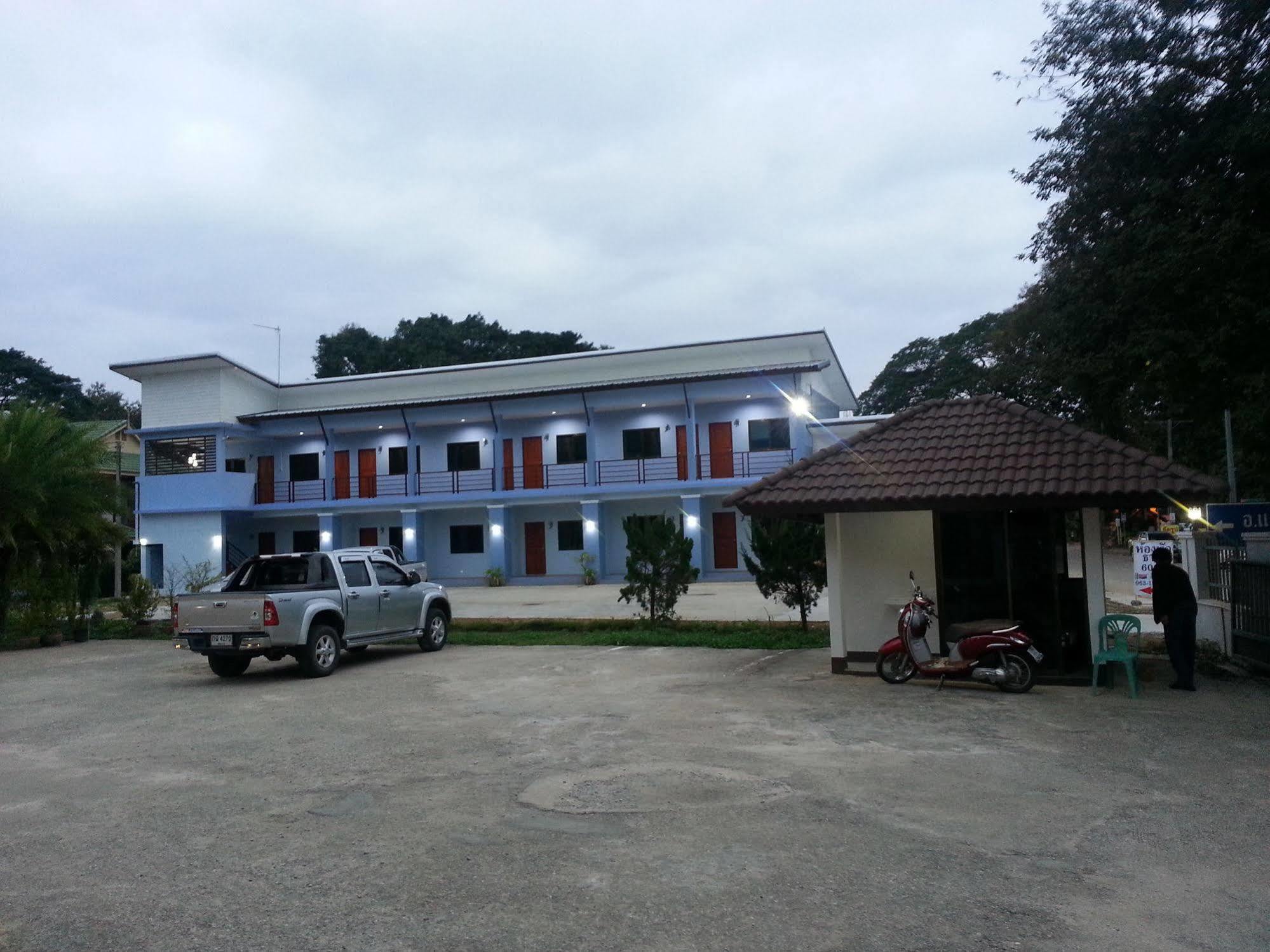 Hotel Tararin à Chiang Saen Extérieur photo
