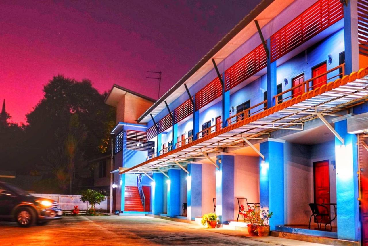 Hotel Tararin à Chiang Saen Extérieur photo